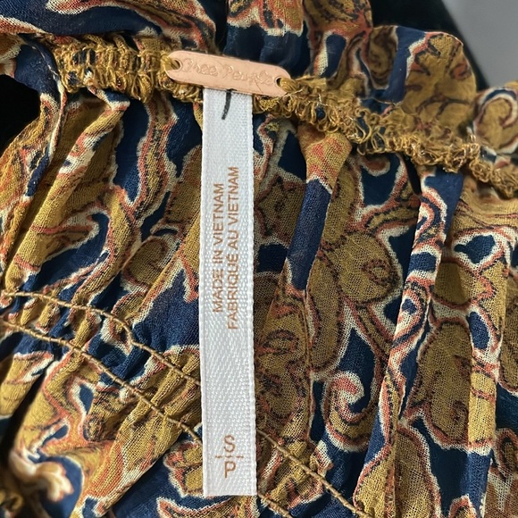 Free People NWT Women’s Small Bronze Combo Merrie Mixed-Print Semi Sheer Tunic - Picture 6 of 9